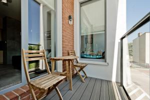 Balkon lub taras w obiekcie Wygodny apartament w Pucku