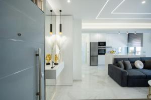 Η κουζίνα ή μικρή κουζίνα στο Rhodes Center Luxury Suite