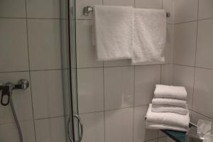 Koupelna v ubytování Hotel S16