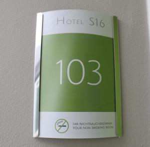 Certifikát, hodnocení, plakát nebo jiný dokument vystavený v ubytování Hotel S16