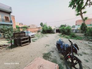 Foto sihtkohas Ayodhya asuva majutusasutuse Raghubir Nikunj Homestay galeriist