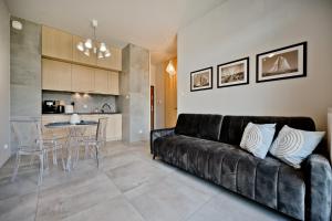 Kuchnia lub aneks kuchenny w obiekcie Wygodny apartament w Pucku