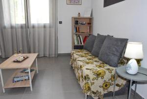 A seating area at Casa Luminosa Guesthouse