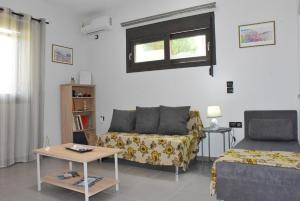 A seating area at Casa Luminosa Guesthouse