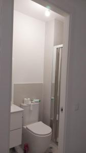 Um banheiro em SuecaRoom