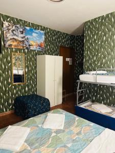 Postel nebo postele na pokoji v ubytování Termini Place Accomodation 2