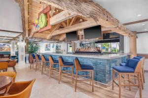 Posezení v ubytování Compass by Margaritaville Hotel Naples