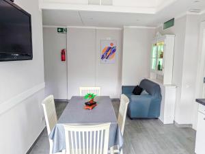 Posezení v ubytování Rome Essence Apartament