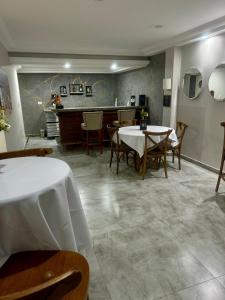 Kuchyň nebo kuchyňský kout v ubytování Porty Brasil Hotel