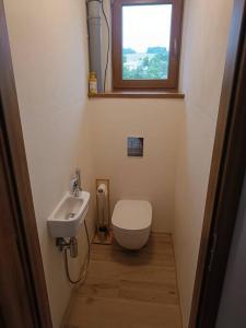 Phòng tắm tại Happy House