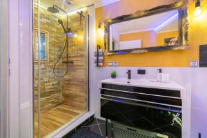 Kúpeľňa v ubytovaní Apartments Villa Tomaš