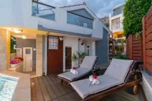 Bazén v ubytovaní Apartments Villa Tomaš alebo v jeho blízkosti