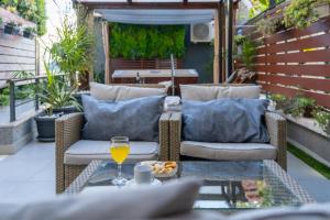 Posedenie v ubytovaní Apartments Villa Tomaš