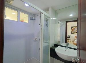 Foto dalla galleria di the Royal Guest House a Phuket