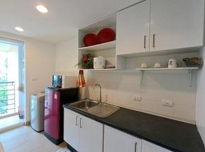 Foto dalla galleria di the Royal Guest House a Phuket 1 altra foto