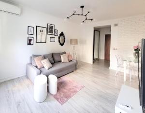 Posedenie v ubytovaní Warsaw Concierge Opera Apartment