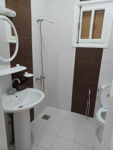 Koupelna v ubytování Jerba Rent Home + 3 fotografie