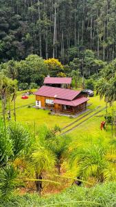 Gambar di galeri bagi Bangalô-Nosso Escritorio-Hospedagem Rural di Muniz Freire