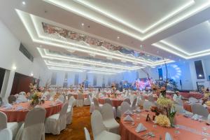 Restaurace v ubytování MetroCentre Hotel