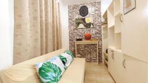 Ruang duduk di Olango Transient Home,with WIFI &Netfix