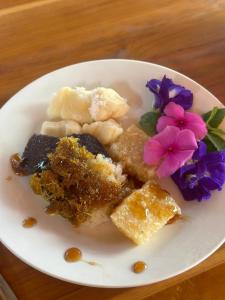 民宿内部或周边提供的食物
