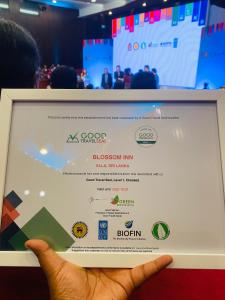 Certifikát, hodnocení, plakát nebo jiný dokument vystavený v ubytování Blossom Inn