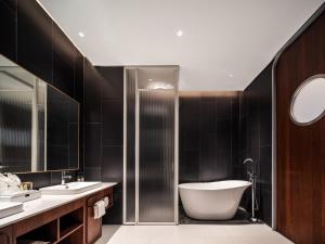Fotografie z fotogalerie ubytování Ruby Lacey Hotel - Moganshan Deqing v destinaci Deqing
