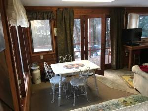 Posezení v ubytování Moose twin cabin