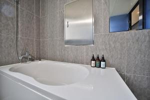Koupelna v ubytování Hotel Danube Seomyeon