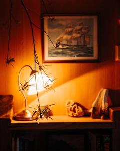 Mynd úr myndasafni af Kelp Cabin intimate, calm and restful í White Beach