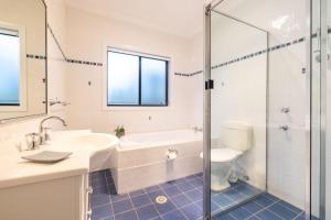 Ένα μπάνιο στο Resthaven 3b Messines Street +21 φωτογραφίες