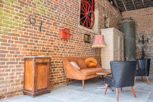 A seating area at Hierberg