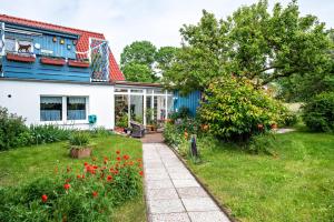 Κήπος έξω από το Möve Aba Bungalow 63