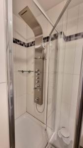 Ένα μπάνιο στο Apartment Leuchtturm 16 +44 φωτογραφίες