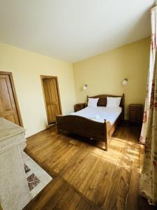 Postel nebo postele na pokoji v ubytování La Maison Félix, du Domaine Yvon Félix Clerget - Centre de Pommard