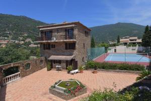 Gallery image of Les Lauriers Roses in Rayol-Canadel-sur-Mer