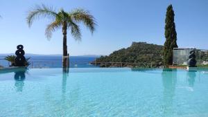 Gallery image of Les Lauriers Roses in Rayol-Canadel-sur-Mer +65 photos