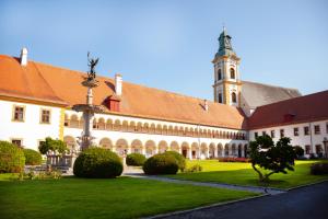 Gambar di galeri bagi Augustiner-Chorherrenstift Reichersberg di Reichersberg