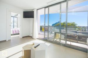 Balkón alebo terasa v ubytovaní Villa Dunamoon by Abahana Villas