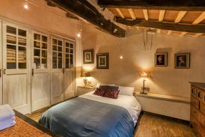 Llit o llits en una habitació de Can Rubio, Les Encies