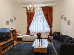 Posezení v ubytování Apartment Manes Residence by Interhome