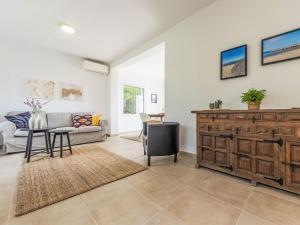 Khu vực ghế ngồi tại Villa Valencia by Interhome