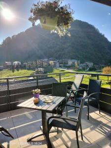 Nespecifikovaný výhled na hory nebo výhled na hory při pohledu z bed and breakfast