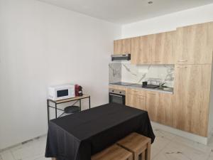 Η κουζίνα ή μικρή κουζίνα στο Appartement 50m2