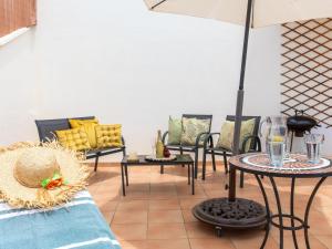 Ein Sitzbereich in der Unterkunft Apartment Belle Vue by Interhome