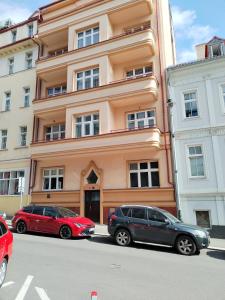 Budova, v ktorej sa apartmán nachádza