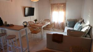 Telewizja i/lub zestaw kina domowego w obiekcie Casa Rural Antigua Botica