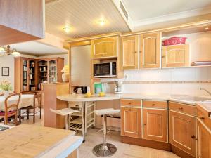 Η κουζίνα ή μικρή κουζίνα στο Holiday Home Chante-Brise by Interhome +34 φωτογραφίες
