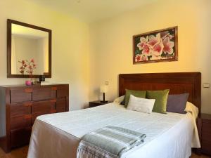 A bed or beds in a room at Villa Tia Toni - 1002