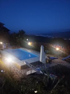 The swimming pool at or close to Il Podere di Massi